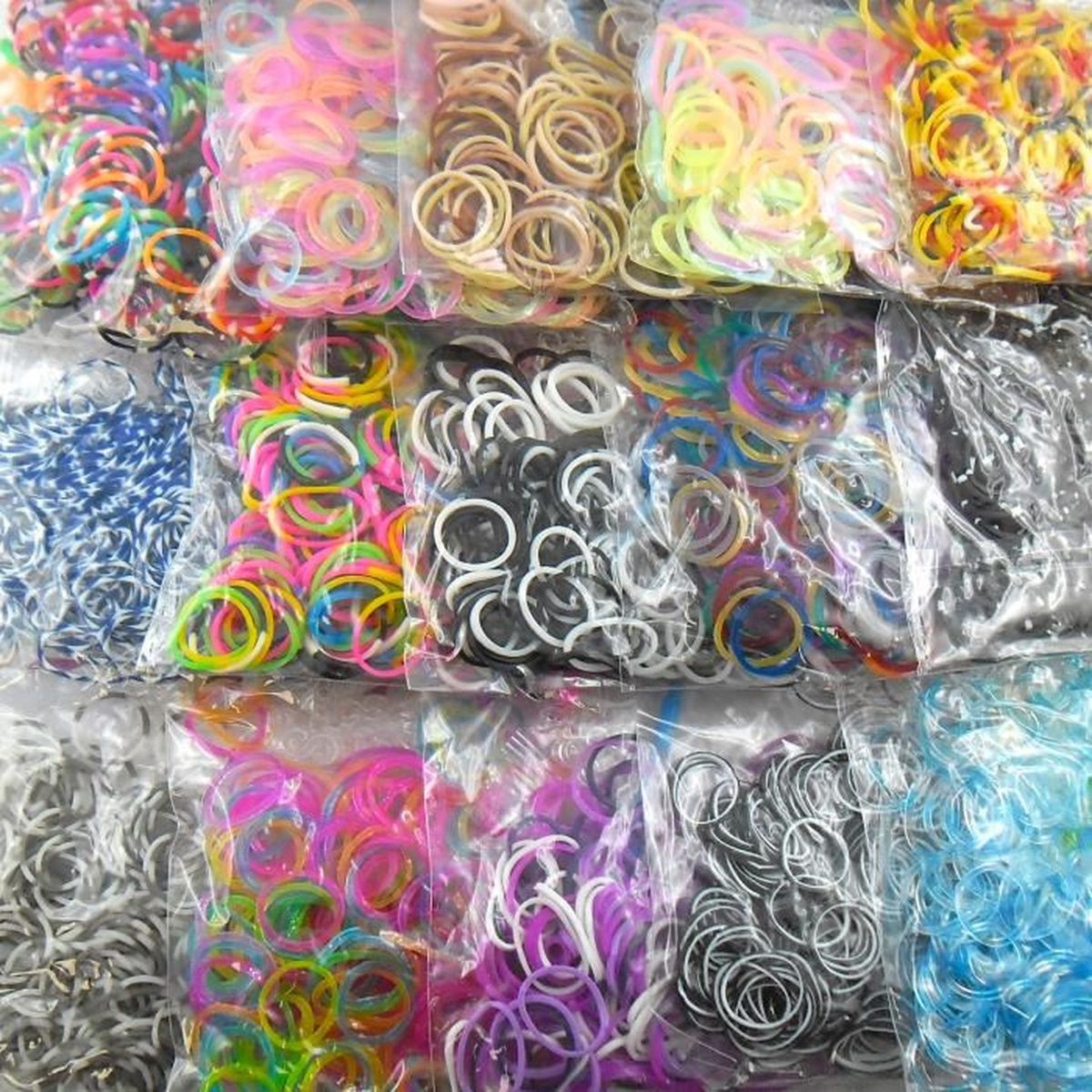 Download Lagiwa - Lot de 15 sachets loom bands assortis et ...