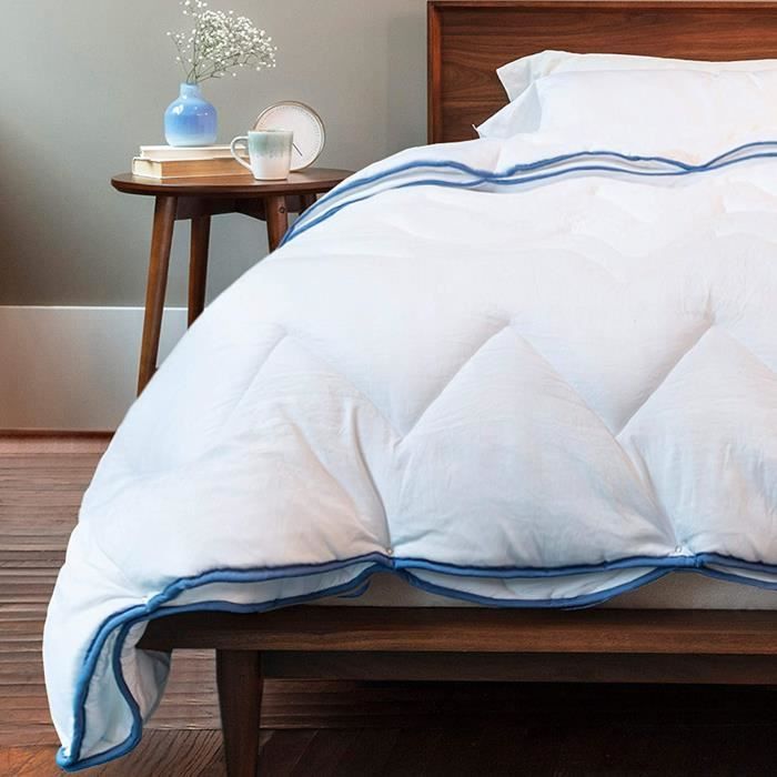 Couette Linenspa Microfibre 135x200 Cm - 4 Saisons Réversible Noir/Gris - Lavable Machine - 300 G/m²