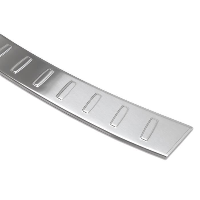 Protection De Seuil Pare Chocs Arrière Chromée Inox Sur Renault Clio 4 2012-2019 – SUV 4X4 CUSTOM