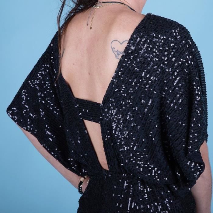 Scarlet on sale roos robe