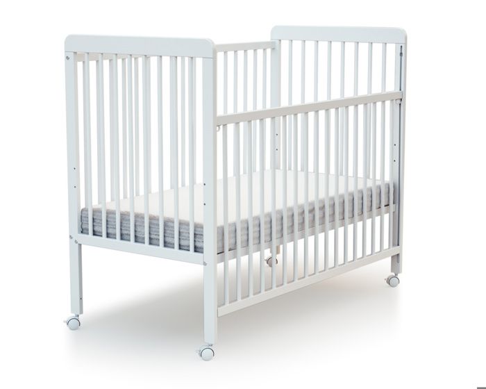 At4 Lit Bebe 1 Cote Coulissant Avec Roulettes Laque Blanc Cdiscount Puericulture Eveil Bebe At4 Lit Bebe 1 Cote Coulissant Avec Roulettes Laque Blanc Cdiscount Puericulture Eveil Bebe