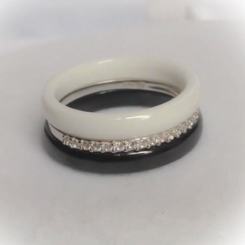 Bague Ceramique Noire Et Blanche