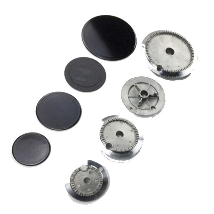 Kit daccessoires - ARTHUR MARTIN ELECTROLUX - 4 chapeaux et 4 brûleurs - Noir Kit daccessoires - ARTHUR MARTIN ELECTROLUX - 4 chapeaux et 4 brûleurs - Noir