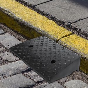 Rampe De Trottoir Boudech Tanjakan 2000 - Paire De Rampes En Plastique, Charge Max 2 Tonnes