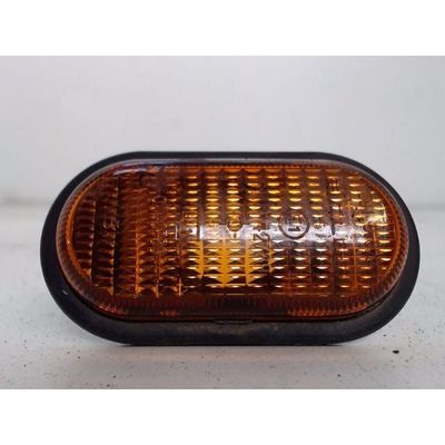 PIECES AUTO D'OCCASION - 8200194580 -  PHARES - REPETITEUR   KIT CARROSSERIE - AILE  GAUCHE RENAULT KANGOO - E1-355677