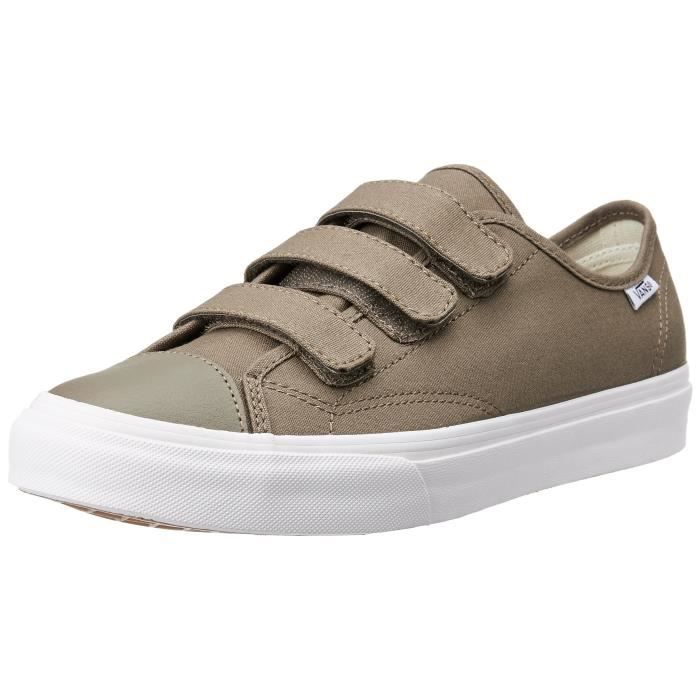 vans style 23 v skate shoe