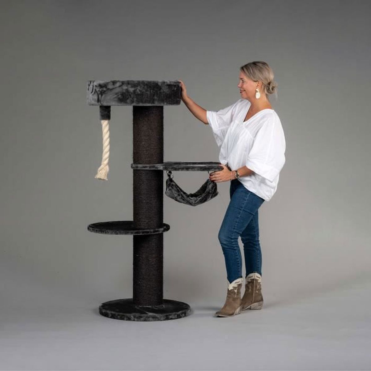 Rhrquality Arbre A Chat Pour Grand Chat Xxl Geant Maine Coon Sleeper Crown Blackline Dark Grey Maine Coon Grande Model Gros Chats Cdiscount Animalerie