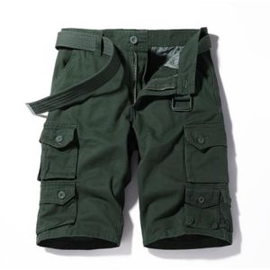 Homme Vêtements Shorts Shorts fluides/cargo Short imprimé à poches cargo Fendi pour homme en coloris Vert 