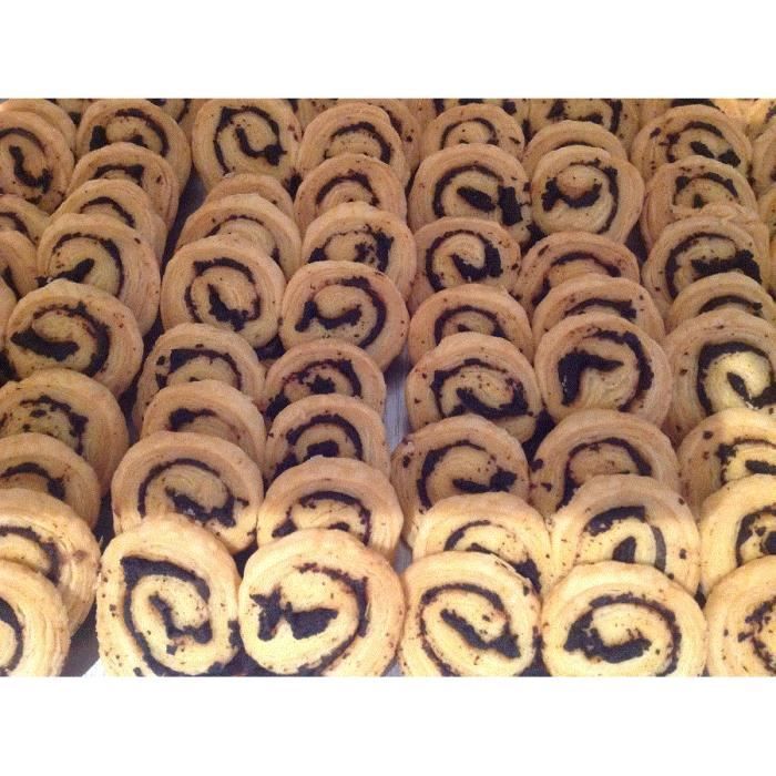 1 KG MINI PALMIERS FEUILLETES A LA TAPENADE