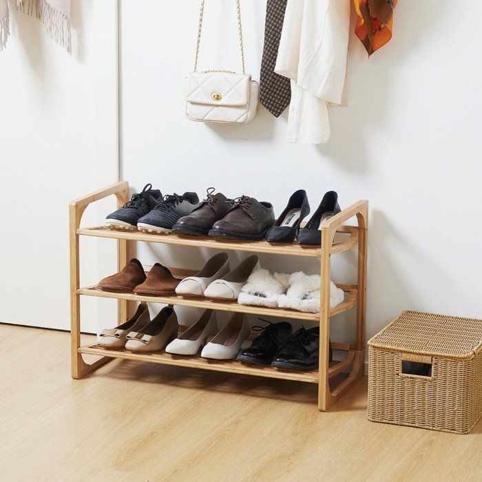 Relaxdays Étagère à Chaussures, en Bambou, pour 9 Paires, 3 Niveaux, H x L x P : 46,5 x 68 x 28 cm, compacte, Nature Relaxdays Étagère à Chaussures, en Bambou, pour 9 Paires, 3 Niveaux, H x L x P : 46,5 x 68 x 28 cm, compacte, Nature