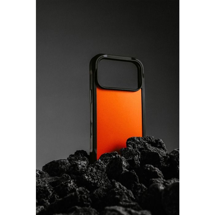 Coque - NOMAD - iPhone 17 Pro Max - Orange Ultra - Protection maximale - Design moderne