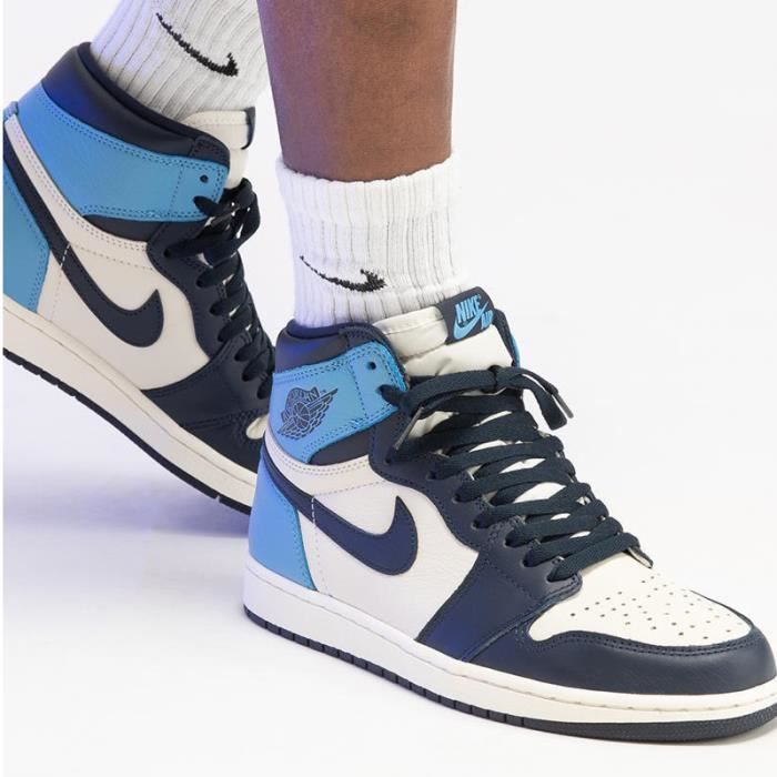 Basket Jordan 1 Retro High OG Obsidian UNC 55508 140 Pour Hommes
