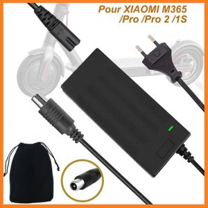 Vhbw Bloc d'alimentation / chargeur compatible avec Xiaomi Mijia M365 Pro 2  hoverboard, gyropode, trottinette électrique - Câble de 152 cm