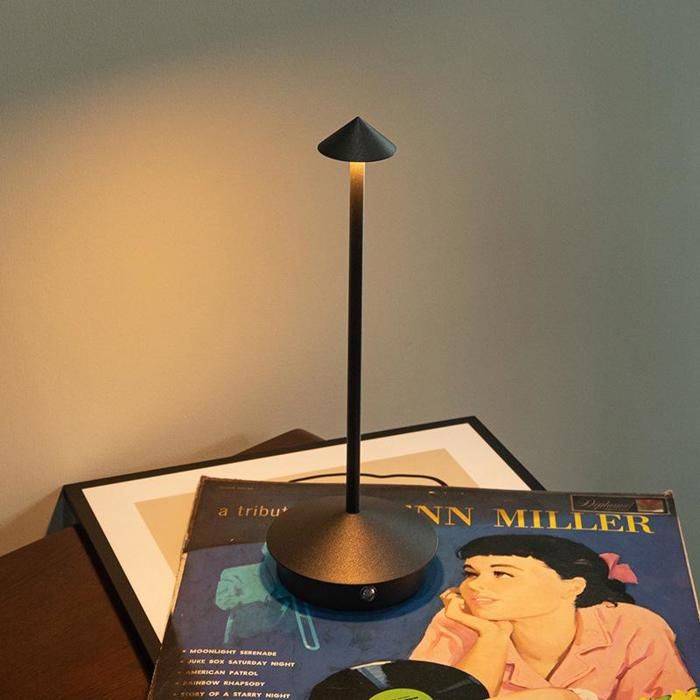 Lampe de table LED à intensité variable Pina Pro en aluminium utilisation intérieure/extérieure prise UE - Corten