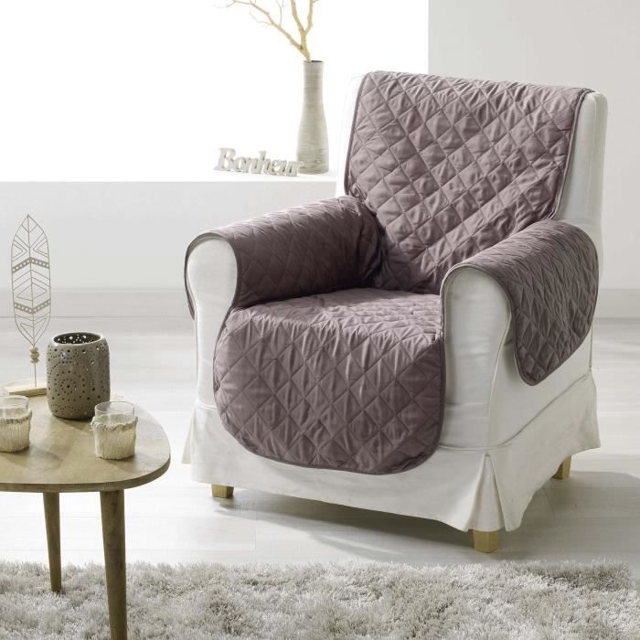 DOUCEUR d'INTERIEUR Protège fauteuil matelassé Club 165x179 cm noisette