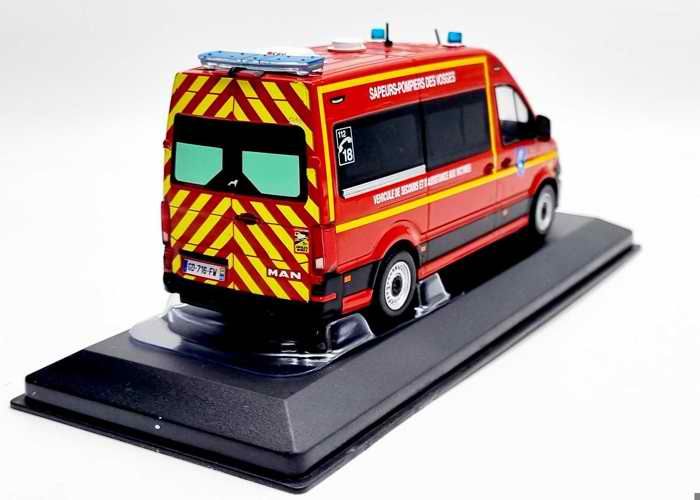 Miniature Métal Collection Miniature Ambulance MAN TGE VSAV Pompiers SDIS 88 – Échelle 1/43, Métal, édition Limitée 504 Pièces Miniature Détaillée