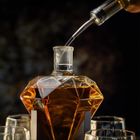 Carafe à Whisky WHISISKEY - 900ml Avec 2 Verres Et Pierres De Refroidissement - Coffret Cadeau Luxe