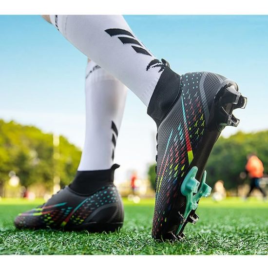 Crampons de Foot Homme Professionnel Chaussures de Football Homme Garçon  High Top Spike Crampons Antidérapant Athlétisme noir - Cdiscount Sport