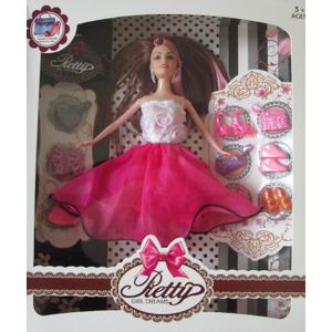 Style 3 UEB Accessoires pour Poupées Barbie en Plastique Longue Perruque Accessoires poupées de Tête 3D Yeux Gâteau de Cuisson Moule Cadeau de Filles 