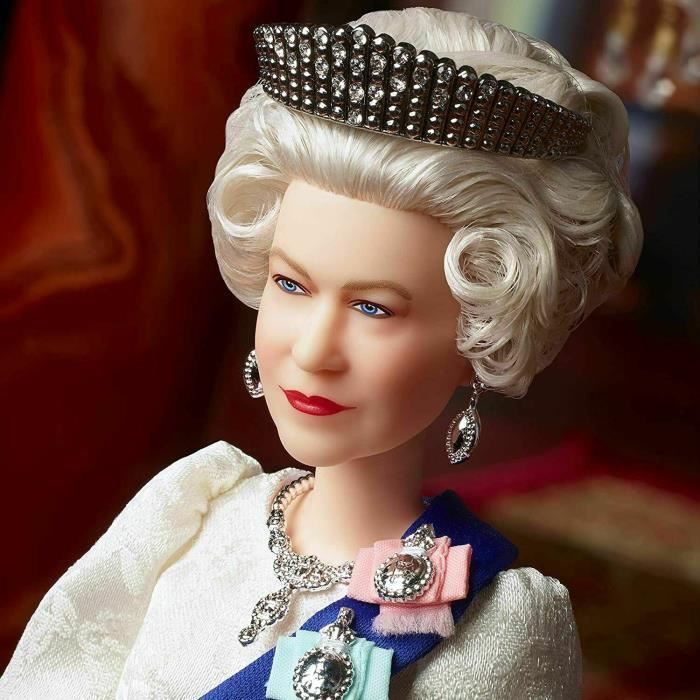 Barbie Signature Reine queen Elizabeth II Platinum Jubilee Doll poupee original Cdiscount Jeux Jouets