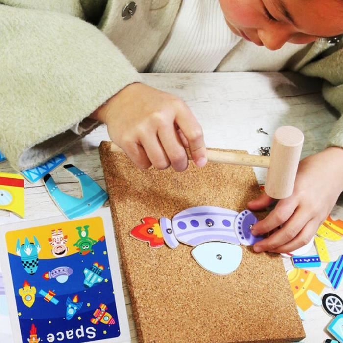 Wisplye Jeu De Clous Bois - Tap Tap Avec Planche Liège - 52 Formes + Marteau - Jouet Montessori 4 Ans Et Plus