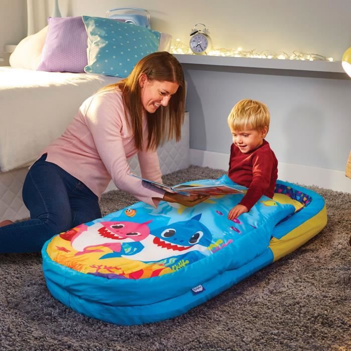 NICKELODEON Baby Shark Mon premier lit ReadyBed - lit gonflable pour  enfants avec sac de couchage intégré - Cdiscount Maison