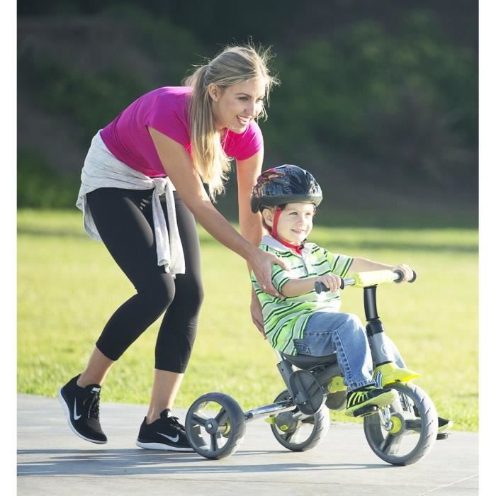 Tricycle hotsell strolly compact
