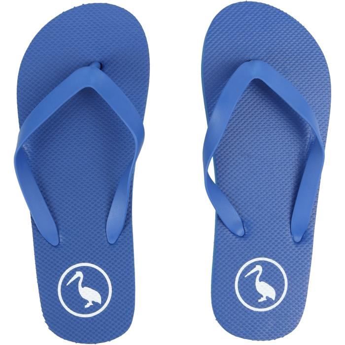 Une paire de tongs outlet