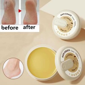 SOIN MAINS ET PIEDS Crème réparatrice pour les pieds, efficace, anti-f