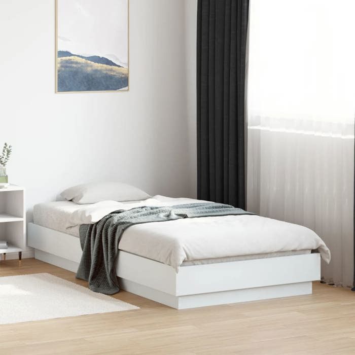 Soldes FlottantsLit simple 75x190cmStructure de lit classique sans matelas blanc 75x190cm Bois dingénierie