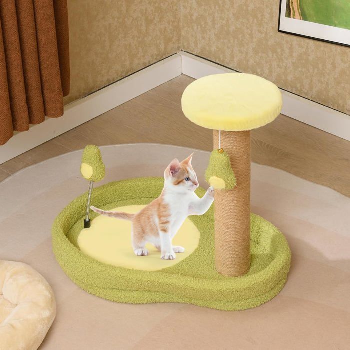 GIANTEX Arbre a Chat Griffoir pour Chats en Bois avec 2 Jouets Tour pour Chats en Forme dAvocat avec Base Stable et
