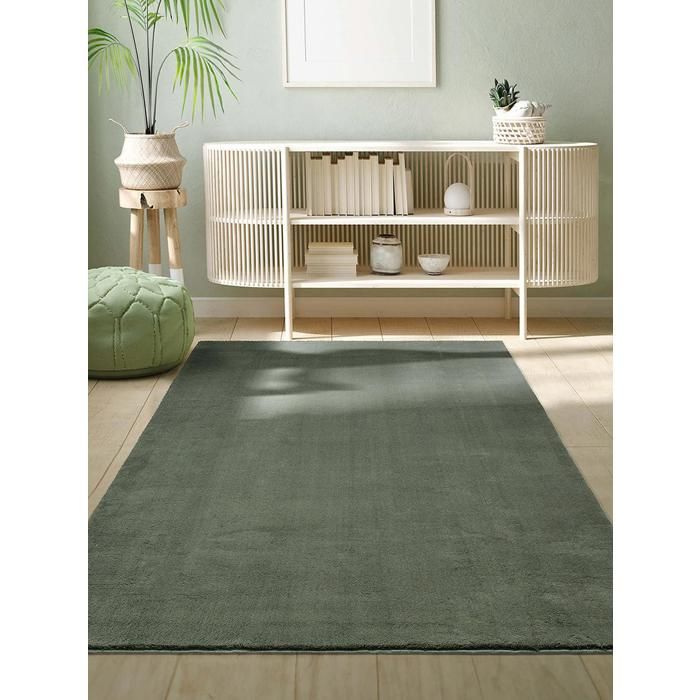 the carpet Relax tapis moelleux à poils courts antidérapant lavable à 30 degrés Vert forêt 300 x 400 cm