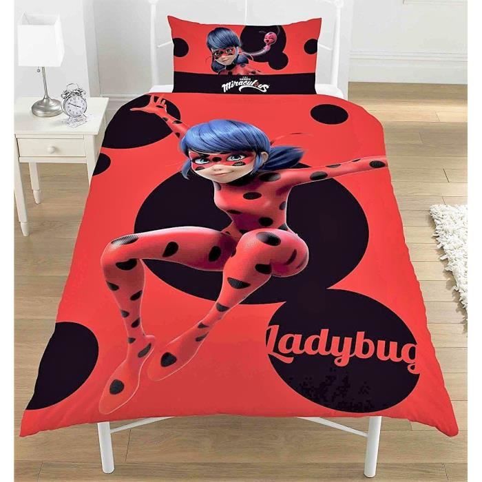 Miraculous Ladybug Housse De Couette Reversible Taie D Oreiller Parure De Lit Enfant Achat Vente Housse De Couette Et Taies Cdiscount Miraculous Ladybug Housse De Couette Reversible Taie D Oreiller Parure De Lit Enfant Achat Vente Housse De Couette Et Taies Cdiscount