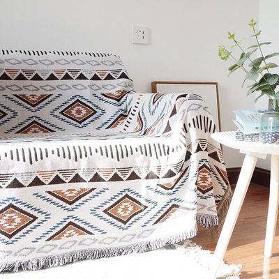 Couverture de canapé avec pompon, jetés de canapé, couverture tricotée