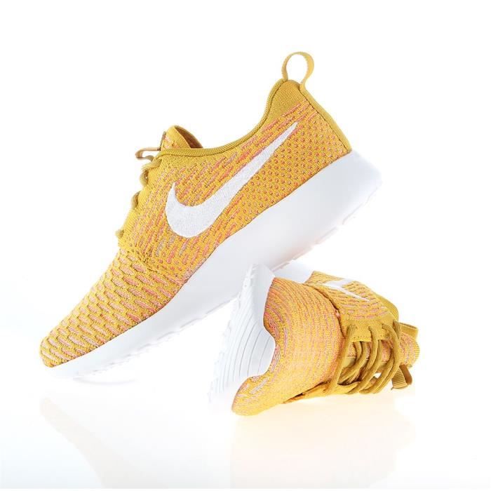 Roshe run blanc femme hotsell