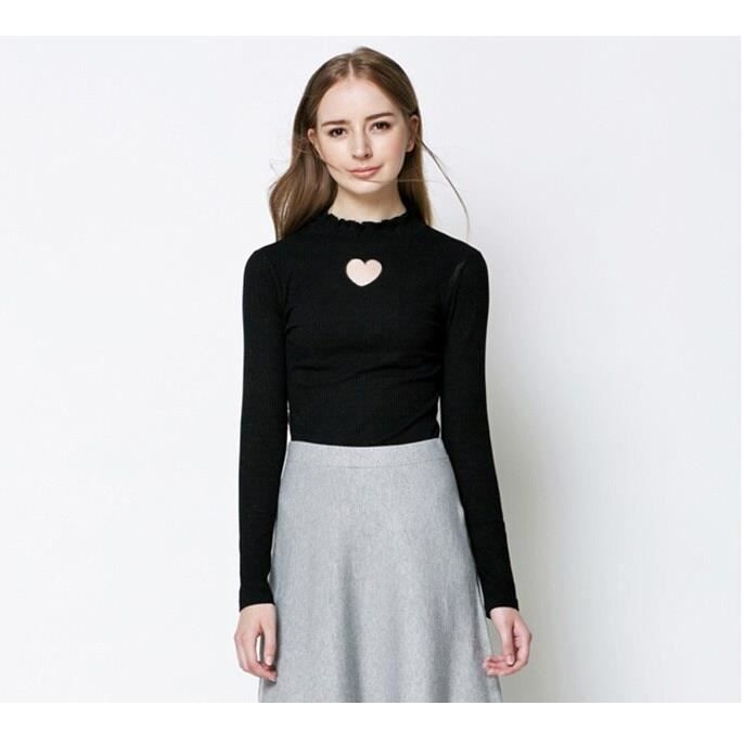 Pull noir pres clearance du corps femme