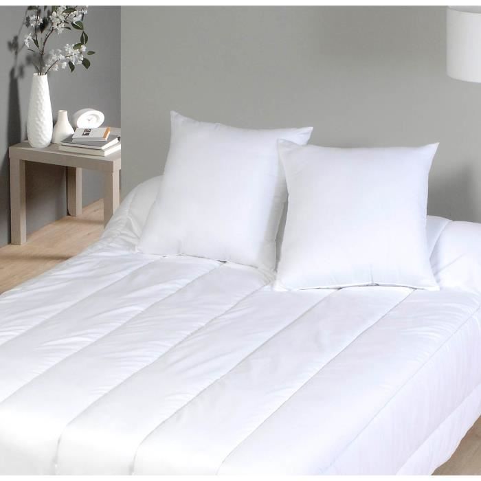 Couette Microfibre Blanche - 220 x 240 - LEGERE - MORTREUX