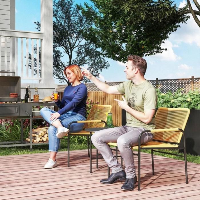 Ensemble bistro en rotin 3 pièces salon de jardin avec 2 chaises table basse mobilier de balcon ou terrasse acier jaune
