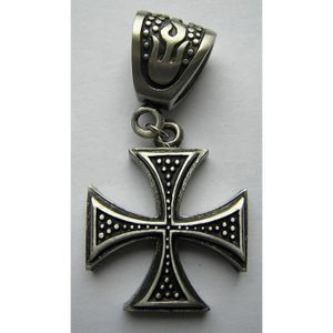 PENDENTIF METAL CROIX DE MALTE NOIR TOILE ARAIGNEE