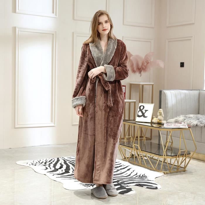 Peignoir robe de sale chambre