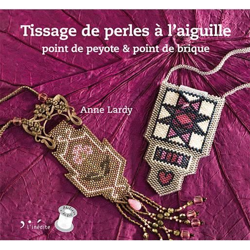 Tissage de perles à l'aiguille