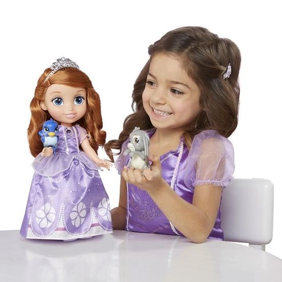PRINCESSE SOFIA Poupee Sofia 30 cm Chantante Et Interactive Avec Ses 2 Compagnons Cdiscount Jeux Jouets