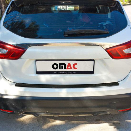 Protection Seuil de Pare-Chocs Arriére Compatible avec Nissan Qashqai 2014-2017 en CF