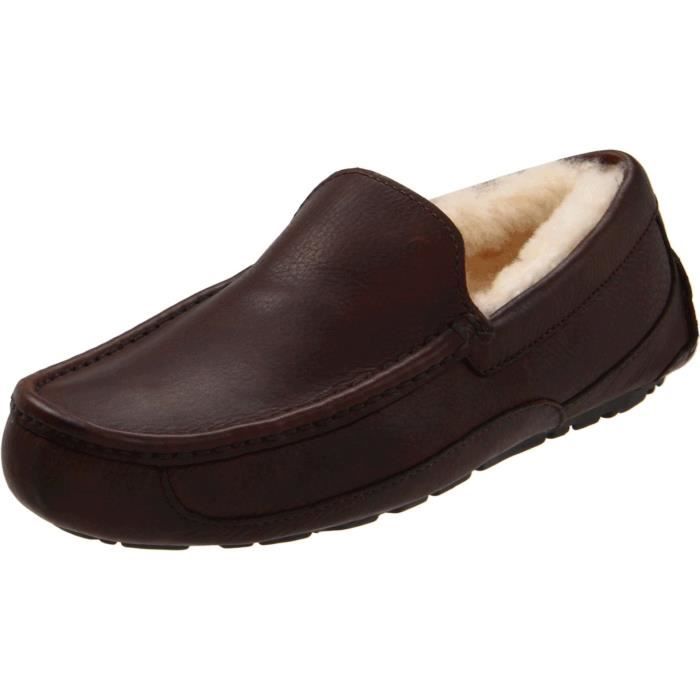 ugg ascot 43