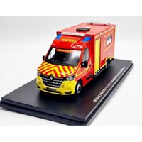 Ambulance RENAULT Master TIB VSAV EURE-ET-LOIR Sapeurs Pompiers SDIS 28 Véhicule de Collection 1/43