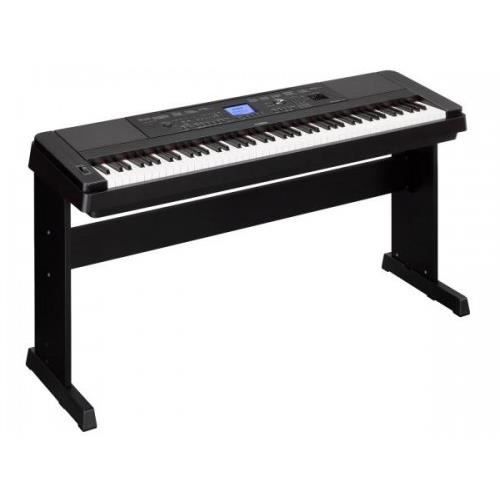 Yamaha DGX 660 Black