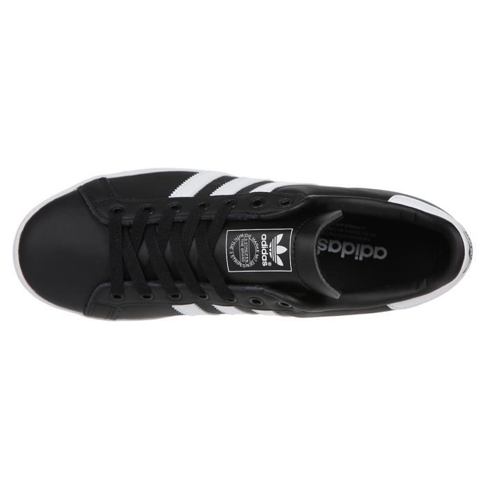 Baskets ADIDAS ORIGINALS Coast Star Homme Cuir Noir Blanc 3 bandes dentelees