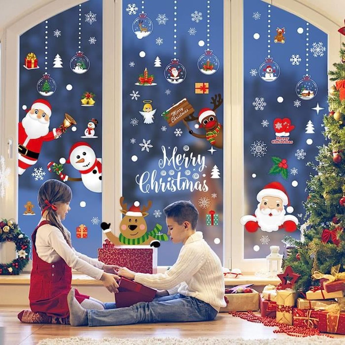 Etiquettes cadeaux autocollantes - Noël classique rouge et or + petits  stickers décoratifs - 6 pièces