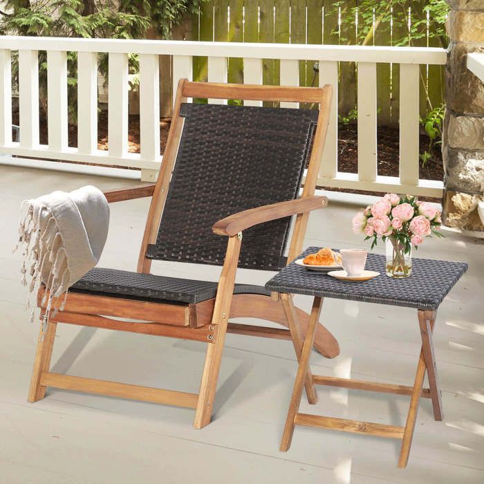 Résine tressée PE et bois dacacia ensemble pliant fauteuil de jardin avec table pour patio et jardin