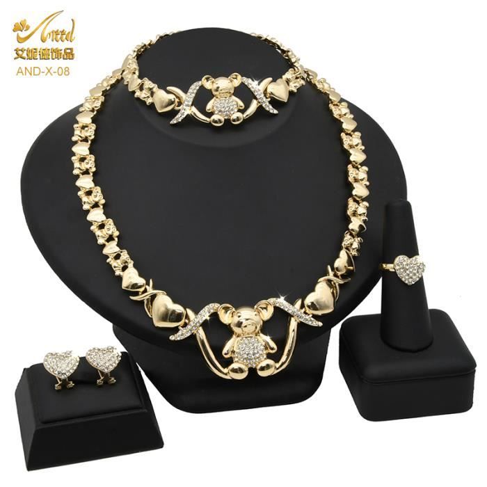 Collier et boucles d'oreilles hindous avec pièces d'or Collier et boucles d'oreilles hindous avec pièces d'or